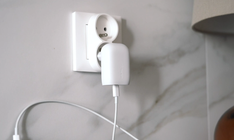 belkin-ladowarka-iphone-14-pro